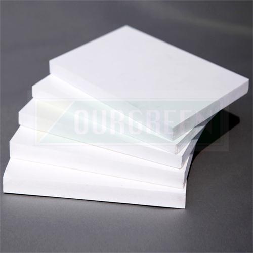 PVC發(fā)泡板嚴(yán)格的工藝你了解嗎？